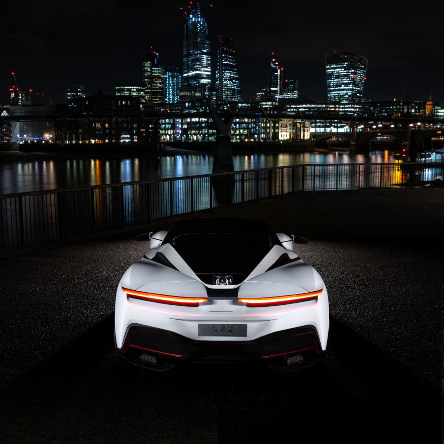  Pininfarina Battista 2019 года  (фото 34 из 55)